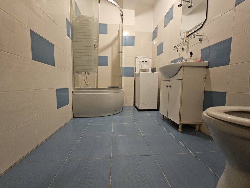 Drumul Binelui, Kaufland.